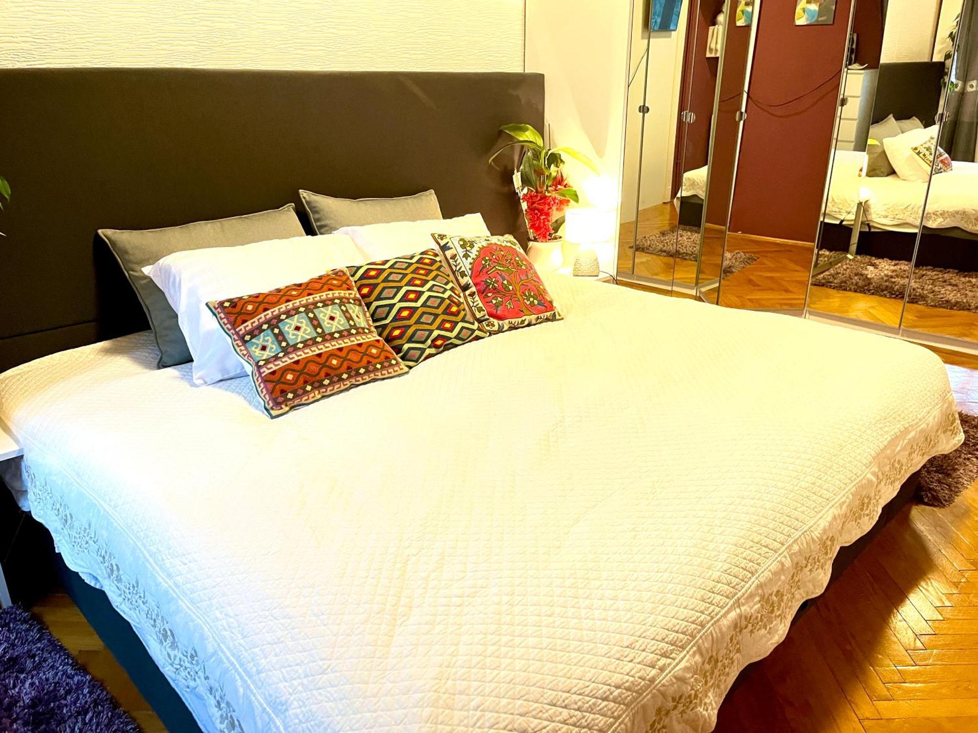Margaret Bridge Best Spot Apartment Budapeste Exterior foto